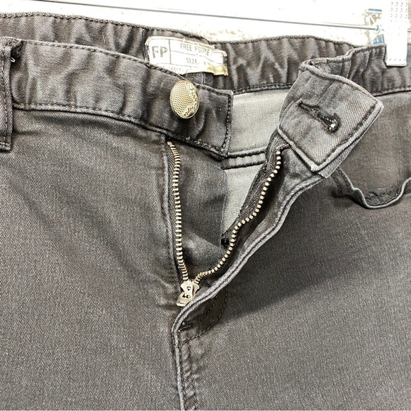 Free People Jeans Womens Sz 29 Black Ripped Skinny - Picture 3 of 9